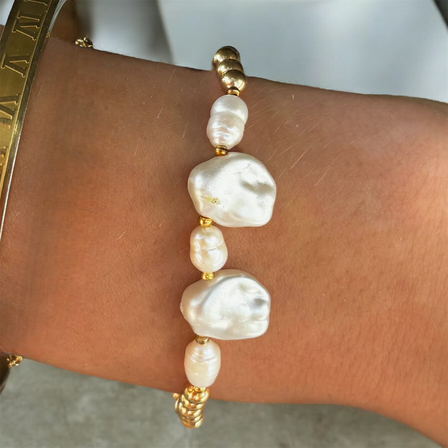 Mother of pearl bracelet